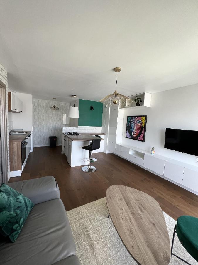 Appartement Accueillant, Tres Bien Situe Нант Экстерьер фото